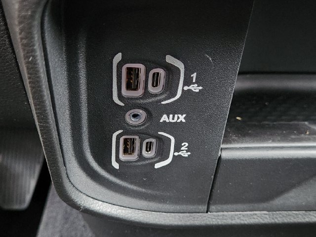 Used 2026 RAM 2500 Laramie AWD/4WD image 25