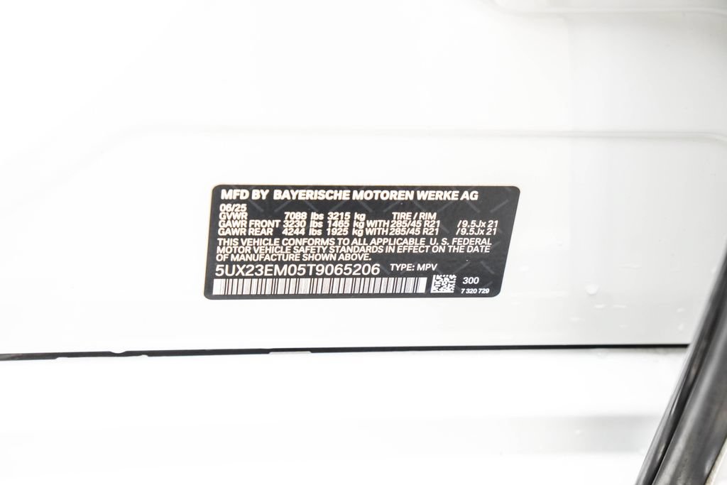 Used 2026 BMW X7 xDrive40i AWD/4WD image 49