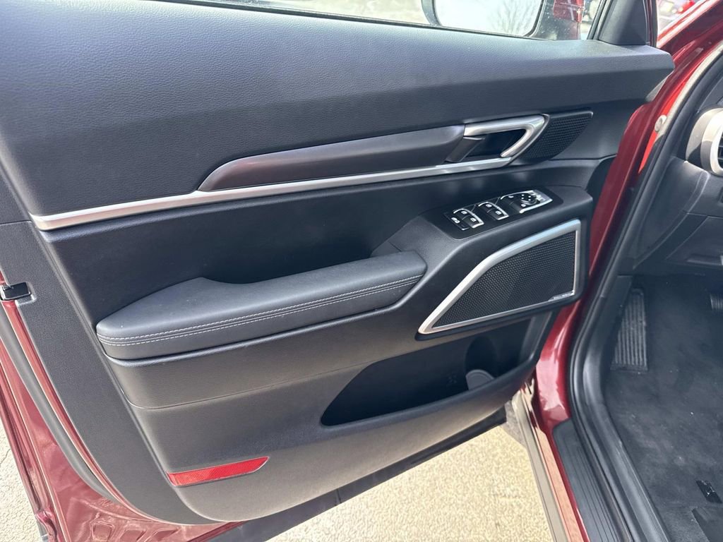 Used 2023 Kia Telluride S w/ S Sunroof Package image 16