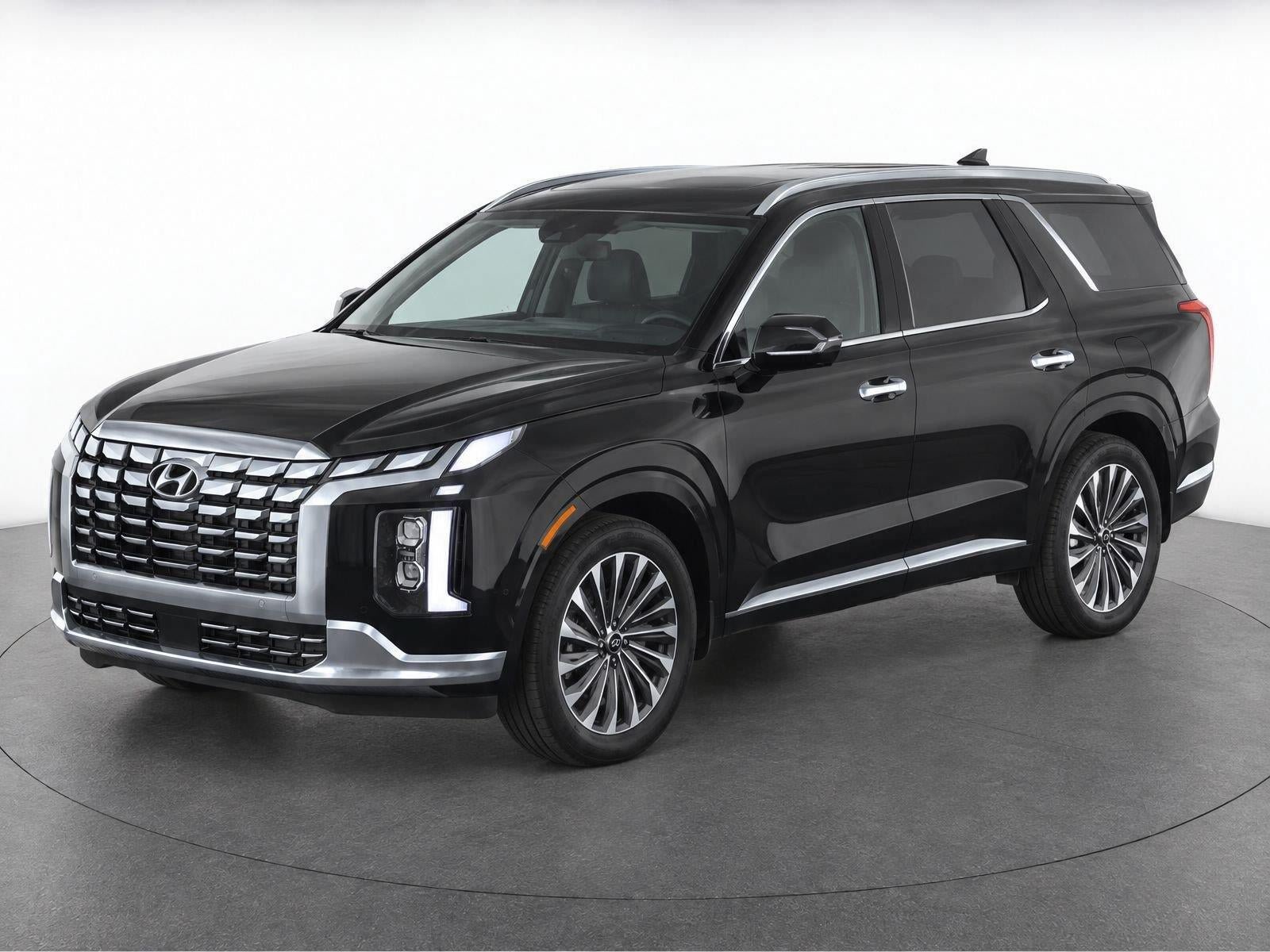 Used 2025 Hyundai Palisade Calligraphy AWD/4WD image 2