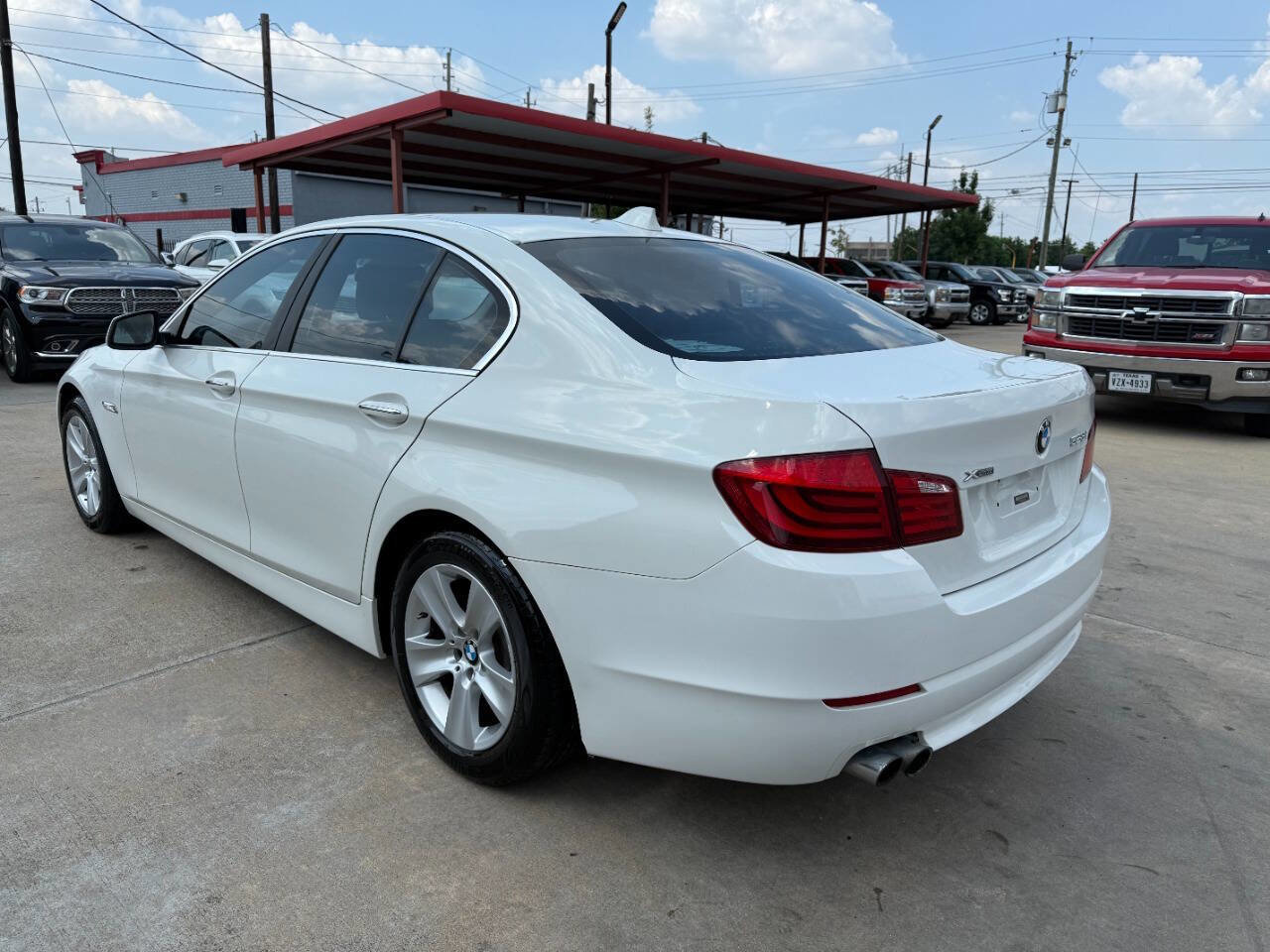 Used 2013 BMW 528i xDrive Sedan AWD/4WD image 6