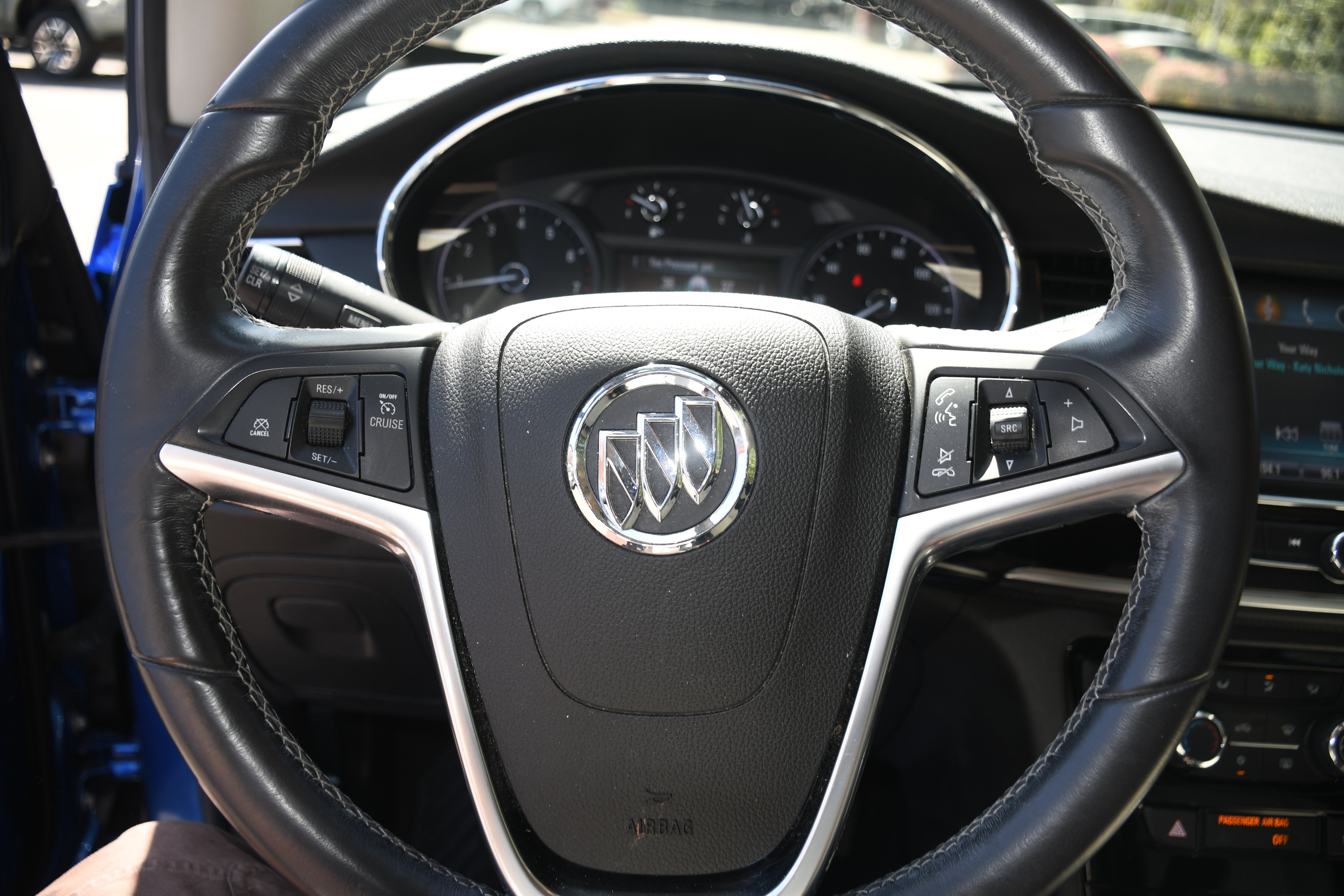 Used 2017 Buick Encore Preferred image 12