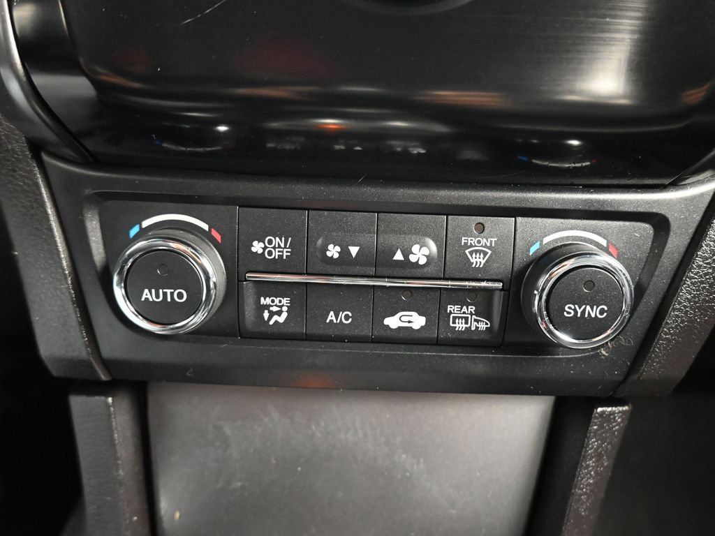 Used 2014 Acura ILX image 23