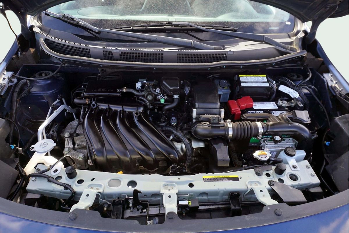 Used 2013 Nissan Versa SL w/ SL Tech Pkg image 12