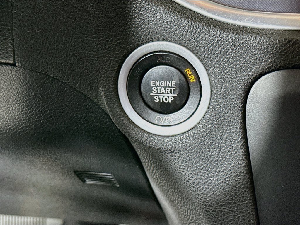 Certified 2021 Dodge Charger R/T RWD image 19