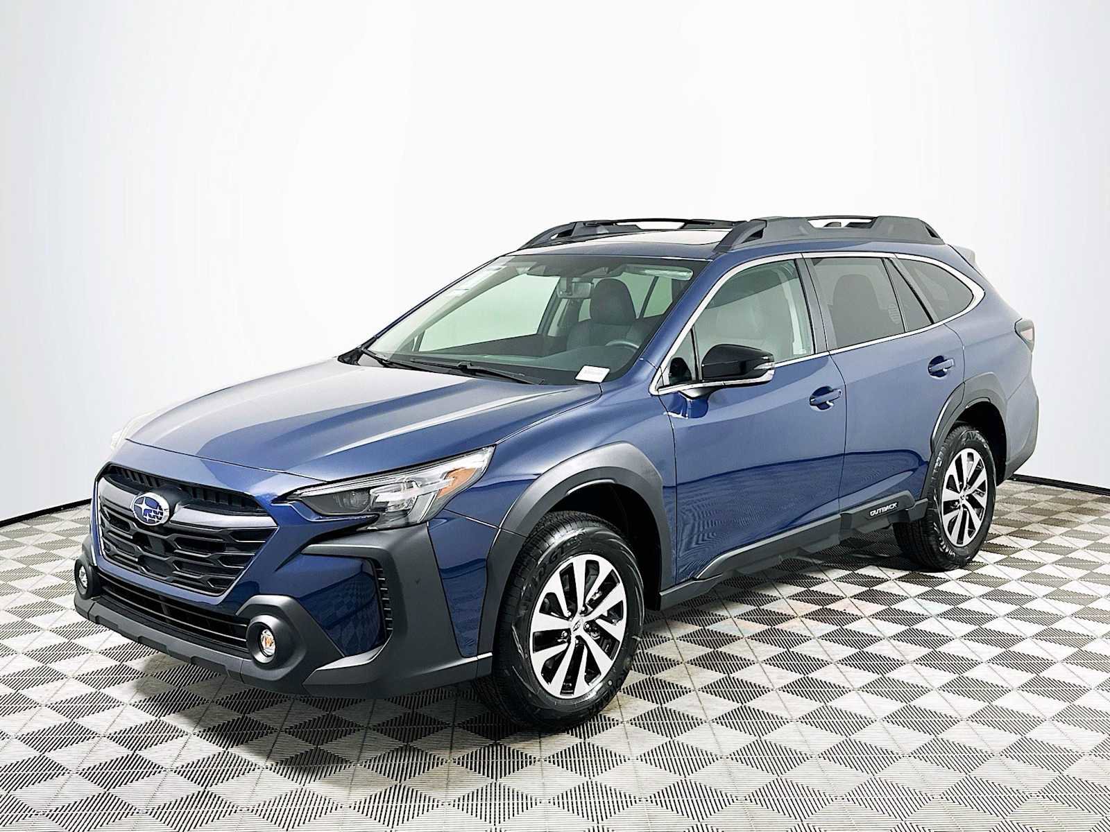 Certified 2025 Subaru Outback Premium w/ Popular Package #1A image 3