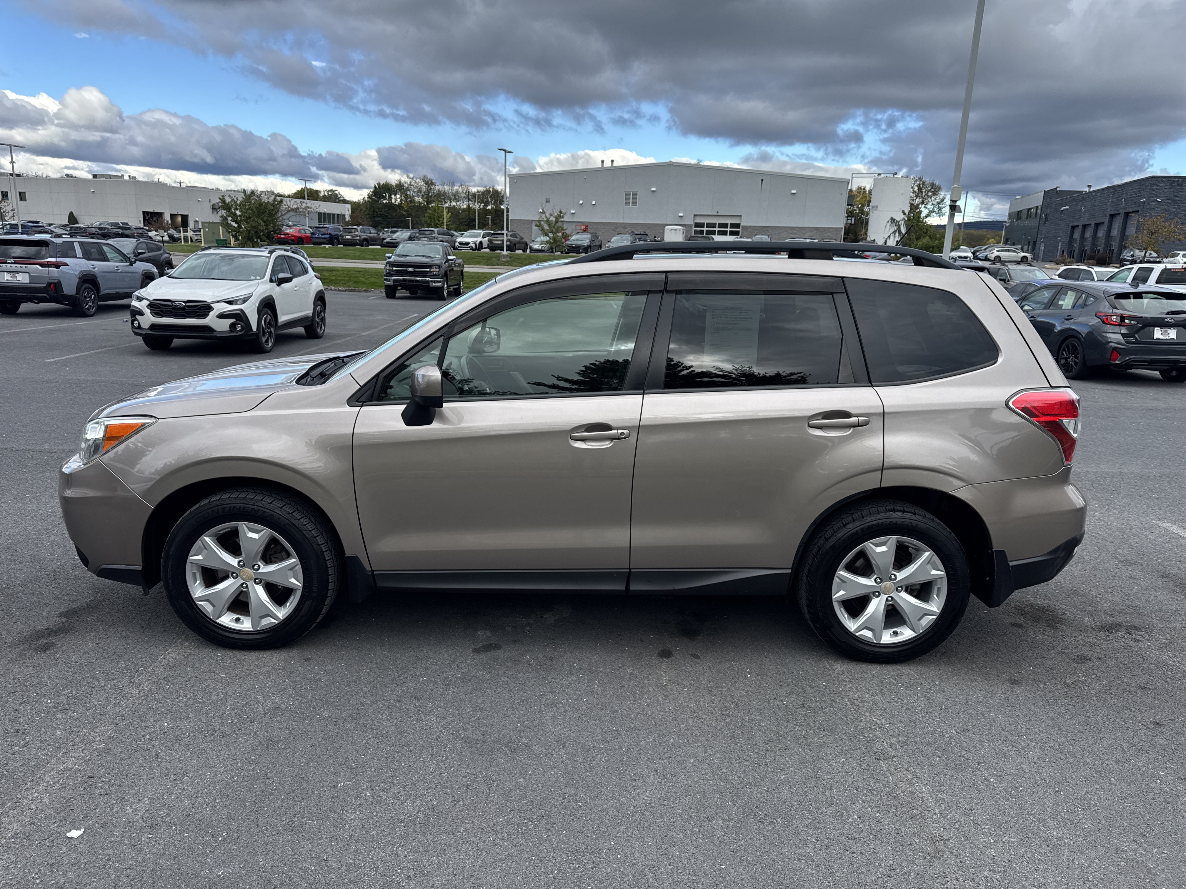 Used 2015 Subaru Forester 2.5i Premium w/ Protection Package #1 AWD/4WD image 24