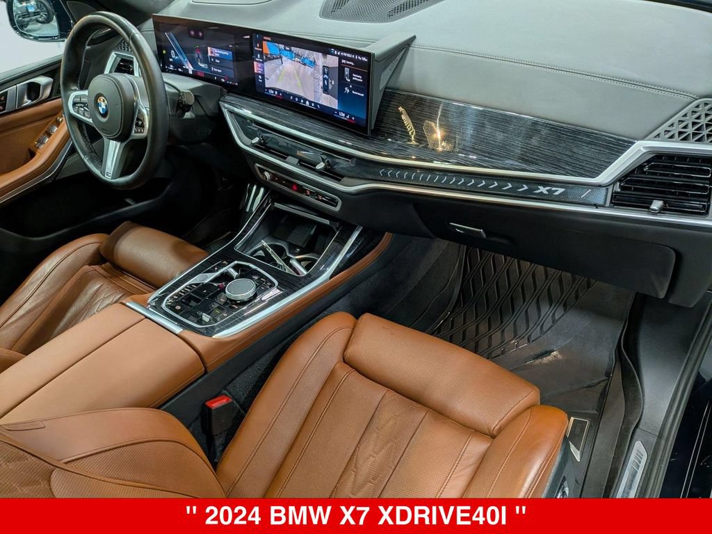 Used 2024 BMW X7 xDrive40i w/ M Sport Package AWD/4WD image 38
