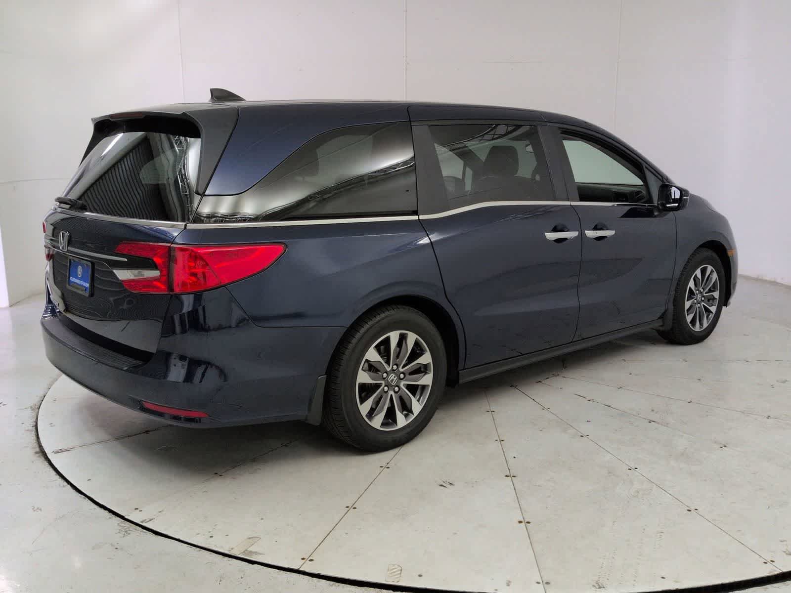 Used 2023 Honda Odyssey EX-L image 6