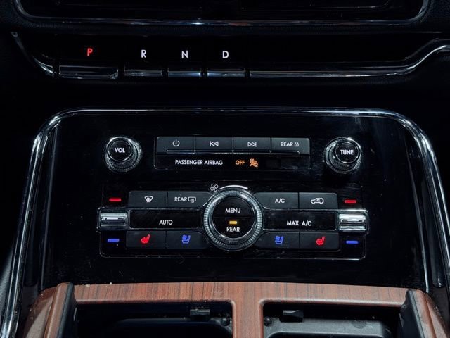 Used 2020 Lincoln Navigator L Reserve AWD/4WD image 42