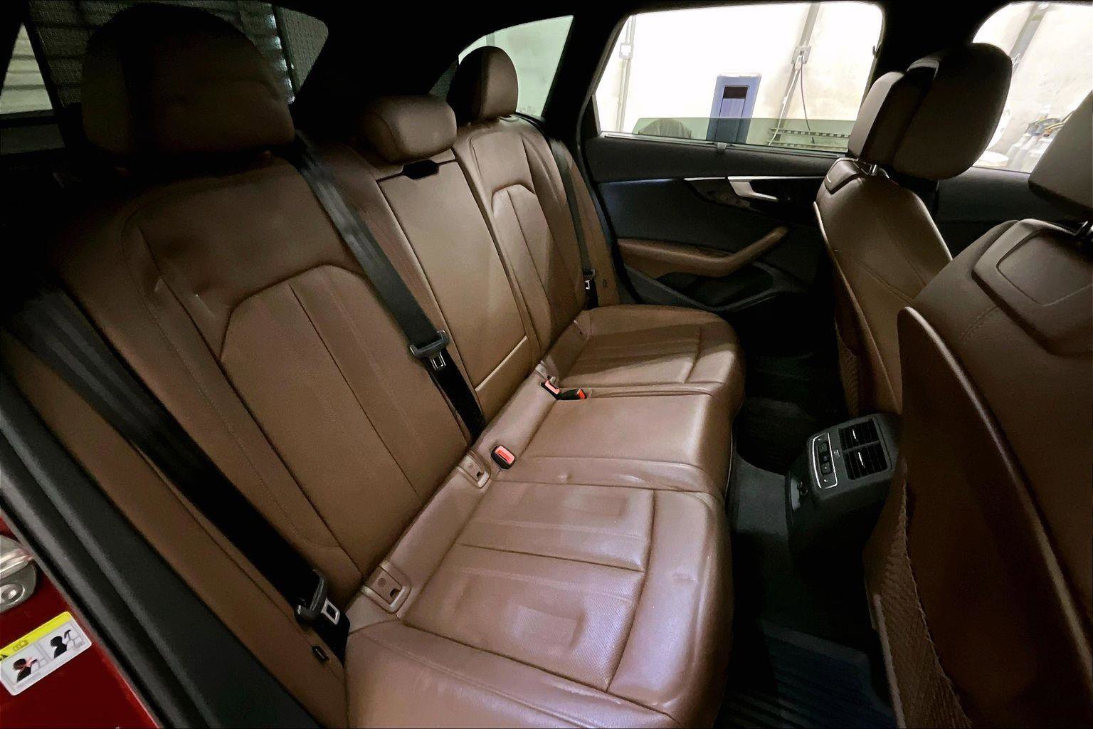 Used 2018 Audi A4 2.0T allroad Premium Plus image 26