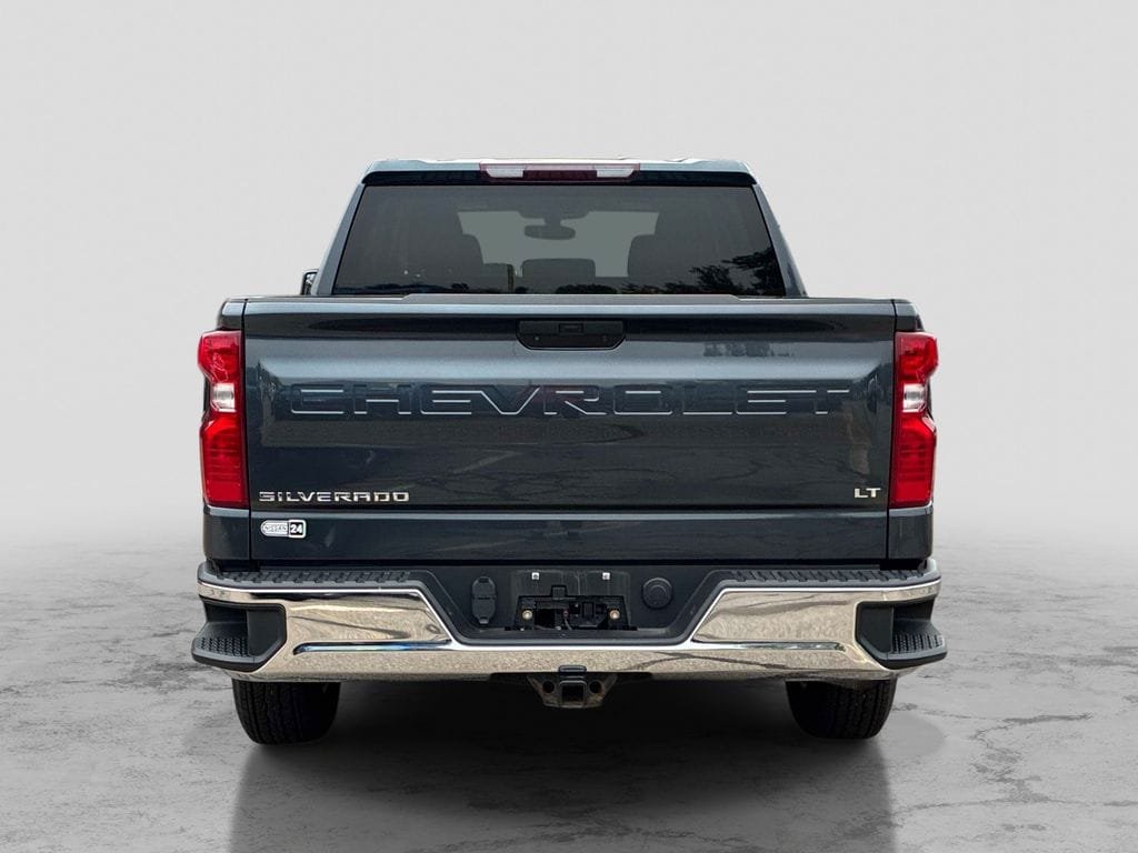 Used 2021 Chevrolet Silverado 1500 LT AWD/4WD image 6
