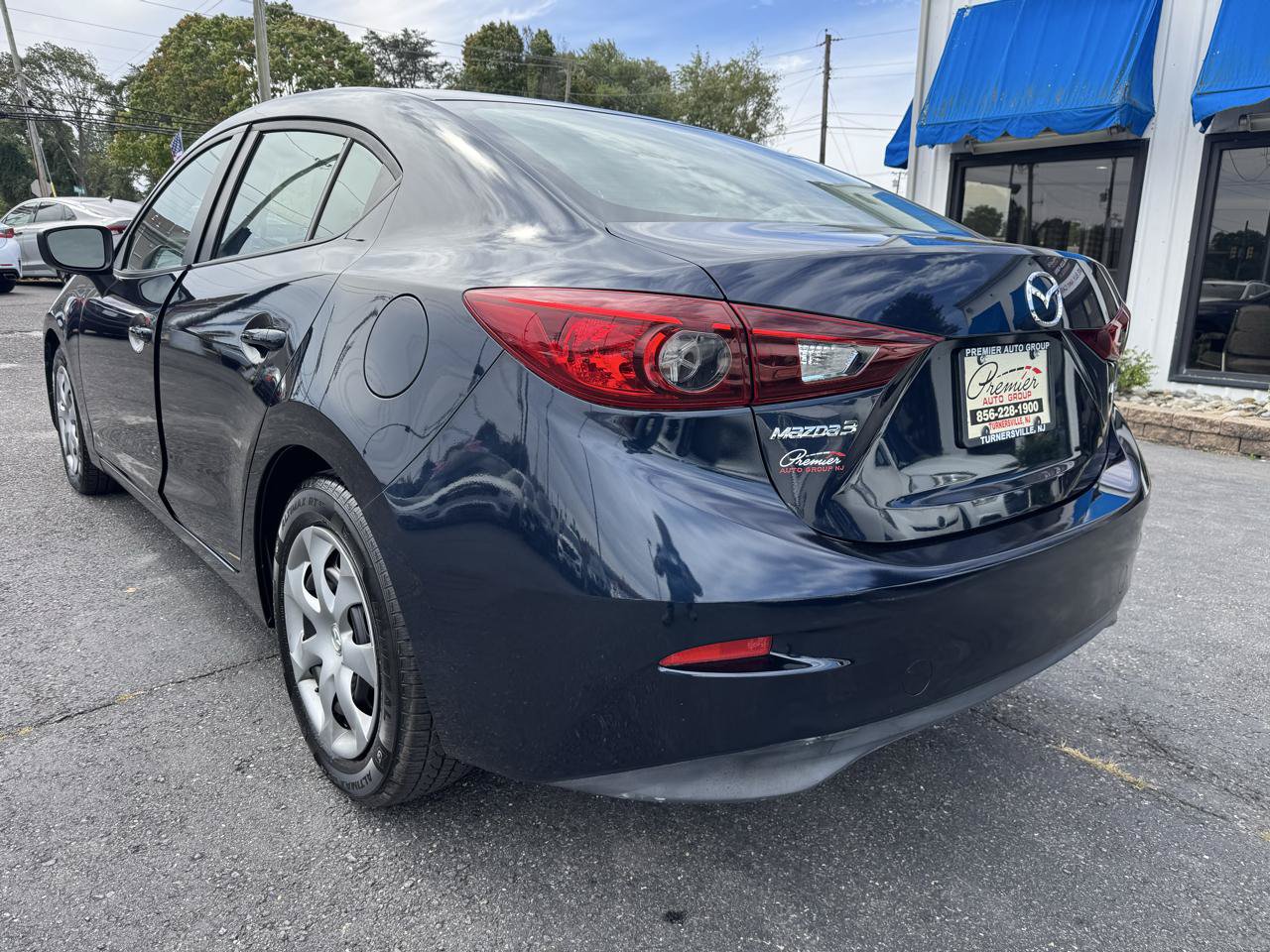 Used 2015 MAZDA MAZDA3 i Sport FWD image 7