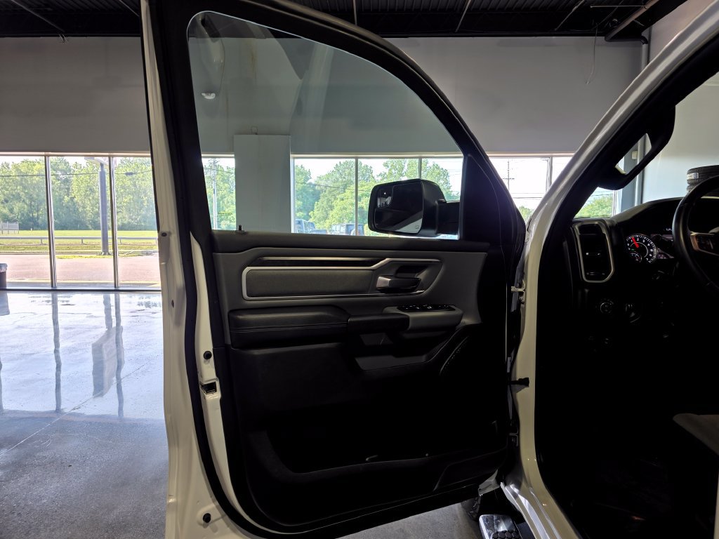 Used 2022 RAM 1500 Big Horn AWD/4WD image 14