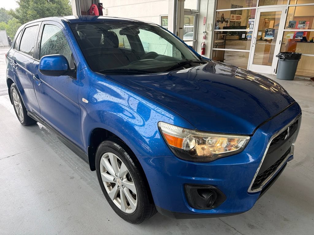 Used 2015 Mitsubishi Outlander Sport ES AWD/4WD image 1