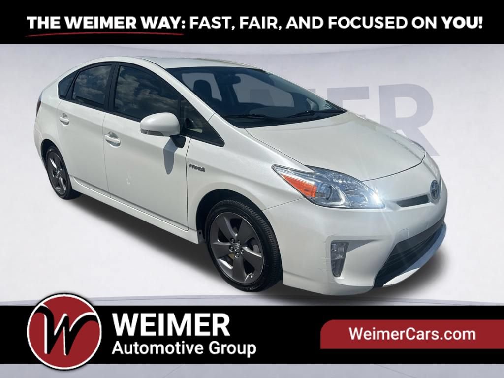 Used 2015 Toyota Prius Persona Series FWD image 3