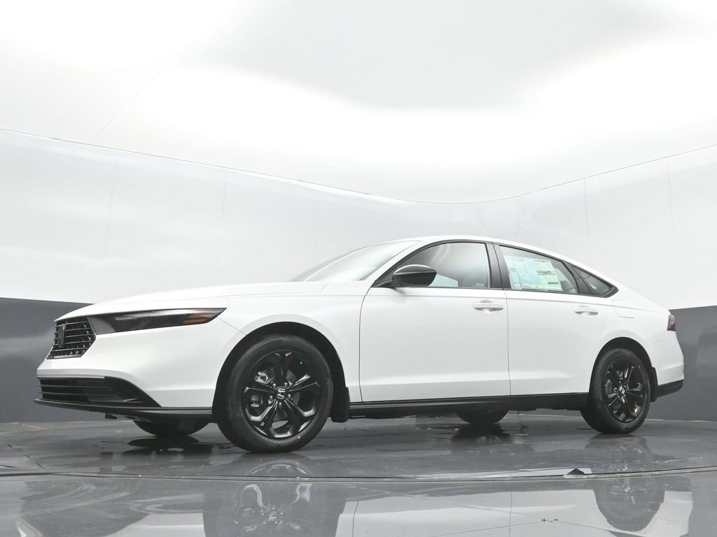 New 2025 Honda Accord SE image 10