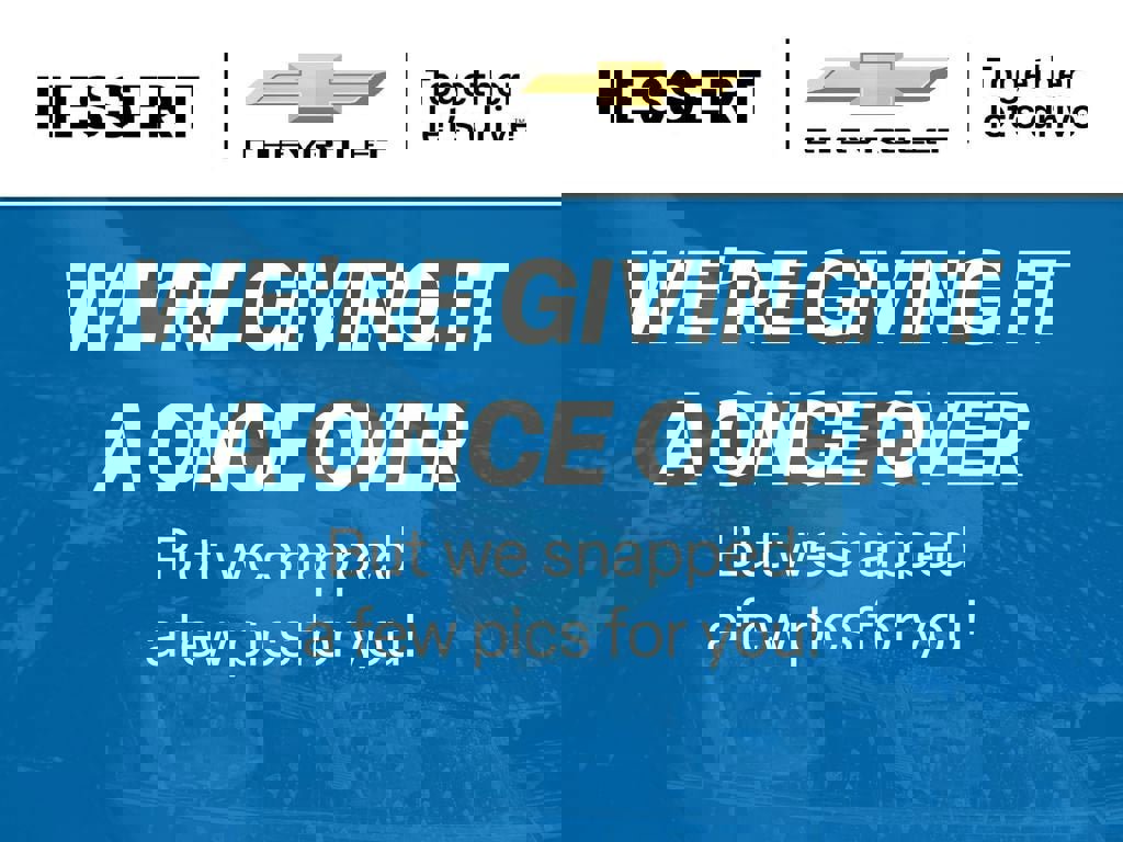 Certified 2022 GMC Acadia SLE w/ Driver Convenience Package image 13