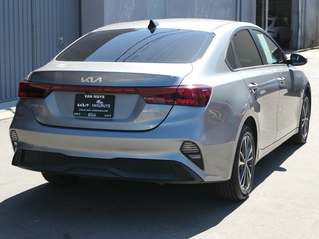 Certified 2024 Kia Forte LXS w/ LXS Technology Package FWD image 3