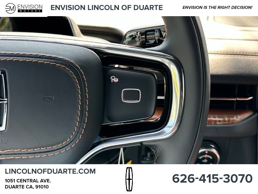 New 2025 Lincoln Navigator Black Label image 19