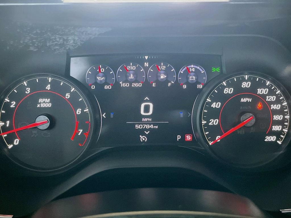 Used 2022 Chevrolet Camaro SS RWD image 11