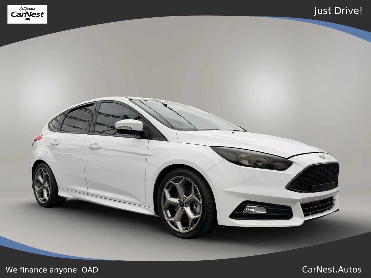 Used 2017 Ford Focus ST FWD image 1