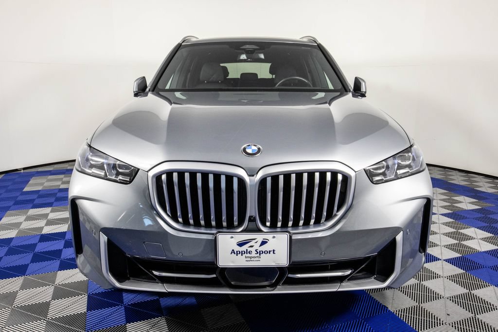 Used 2026 BMW X5 xDrive40i AWD/4WD image 2