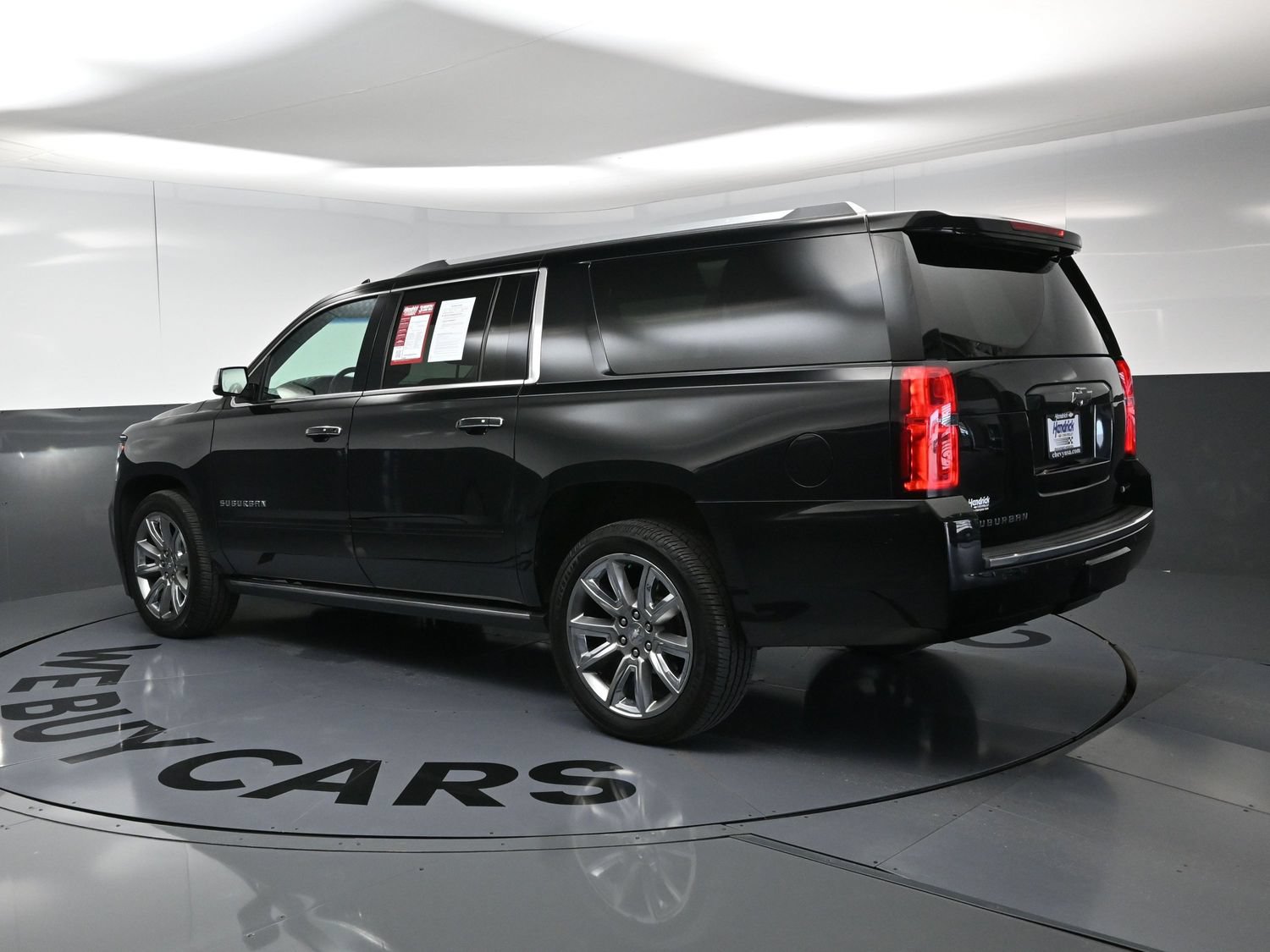 Used 2017 Chevrolet Suburban Premier AWD/4WD image 7
