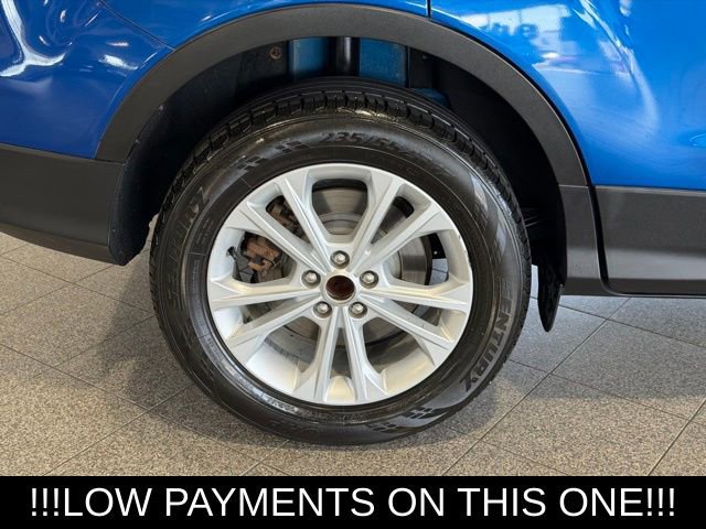 Used 2018 Ford Escape SE FWD image 11