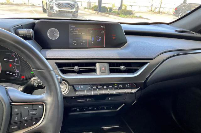 Used 2020 Lexus UX 200 w/ Premium Package FWD image 7