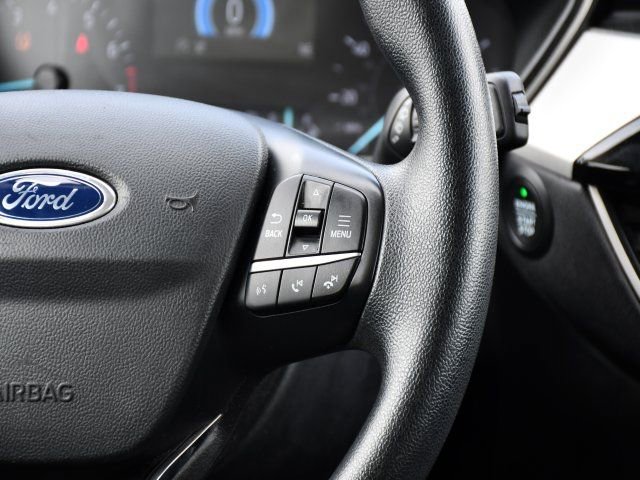 Used 2020 Ford Escape SE image 19
