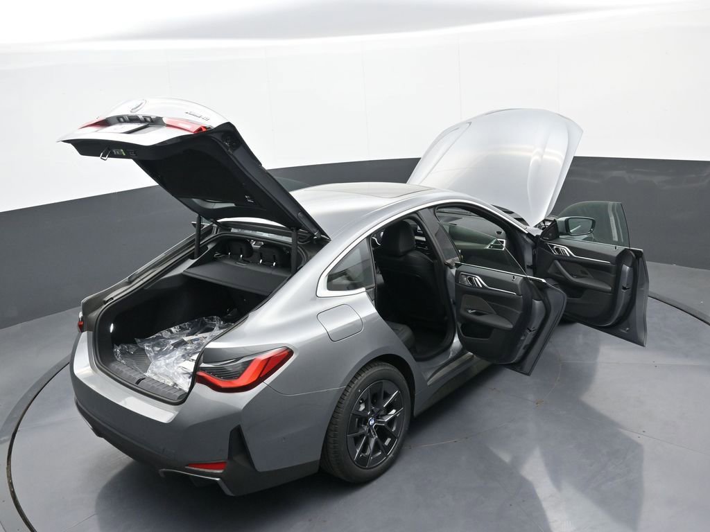 New 2026 BMW i4 xDrive40i w/ Premium Package AWD/4WD image 44