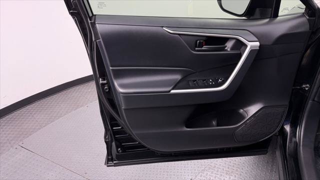 Used 2024 Toyota RAV4 LE FWD image 13