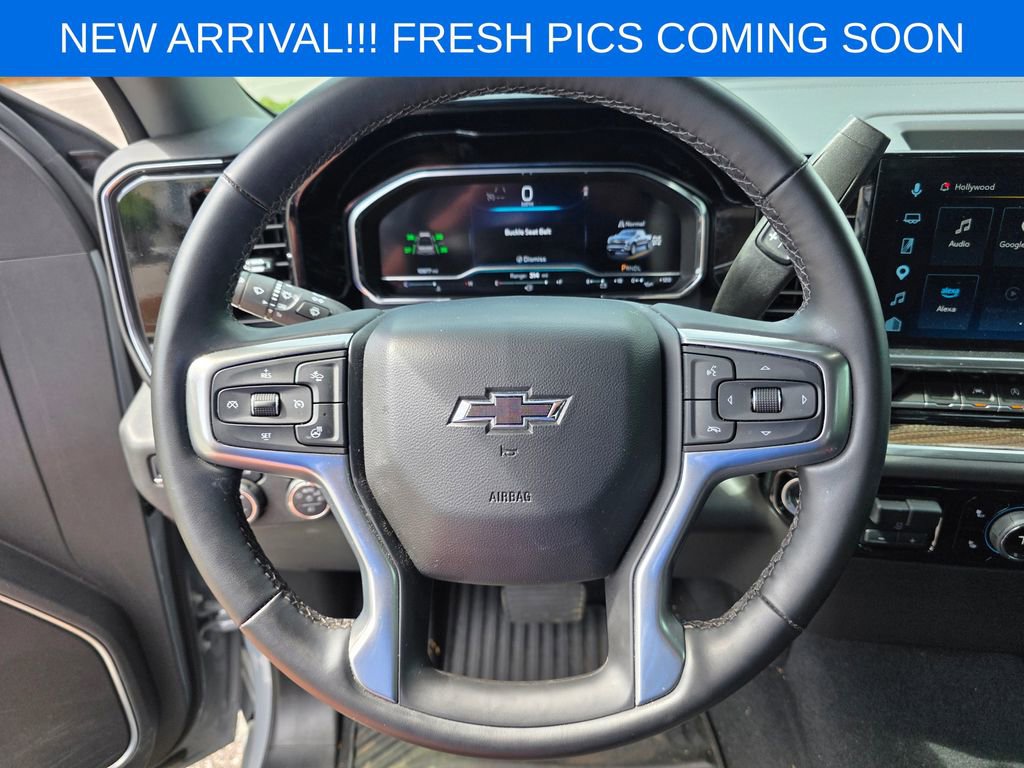 Used 2025 Chevrolet Silverado 1500 RST image 13