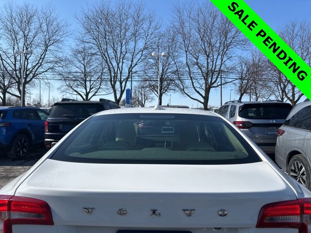 Used 2017 Volvo S60 T5 Dynamic image 9