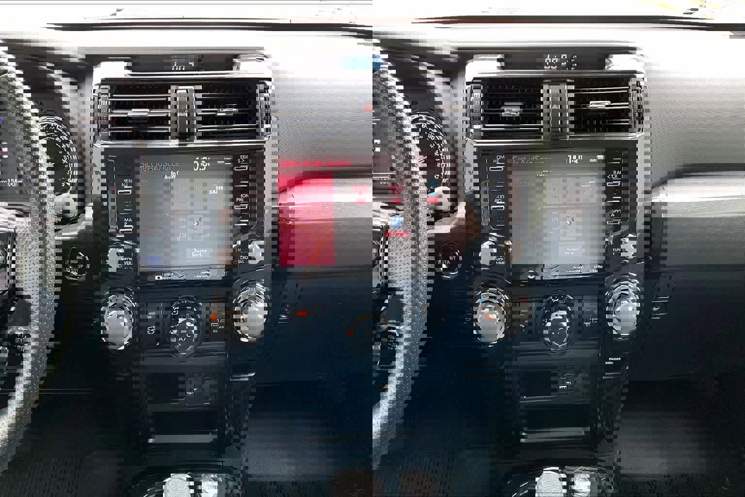 Used 2024 Toyota 4Runner TRD Off-Road Premium w/ Off Road Premium Plus Package image 7