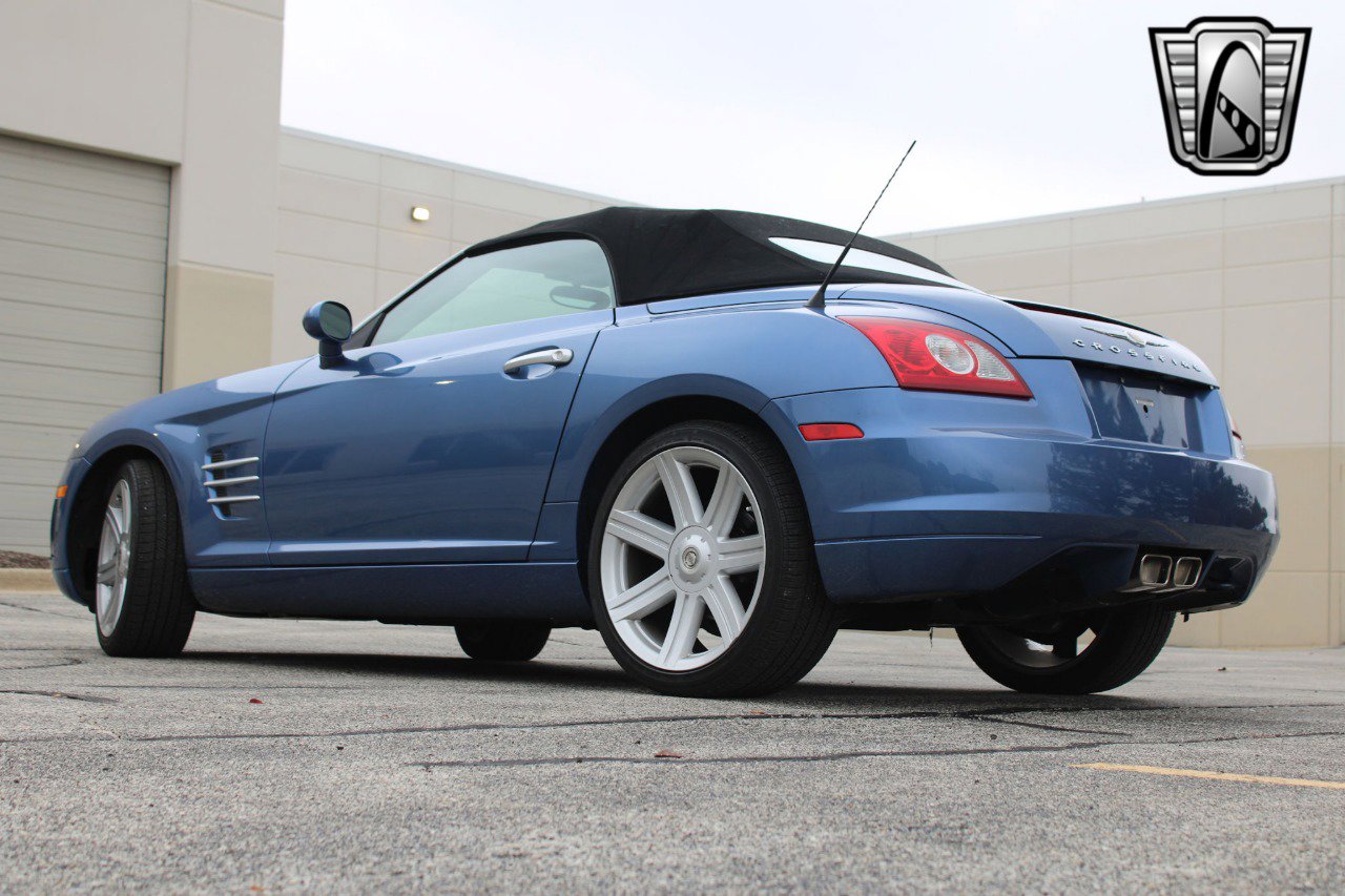 Used 2007 Chrysler Crossfire Limited image 6