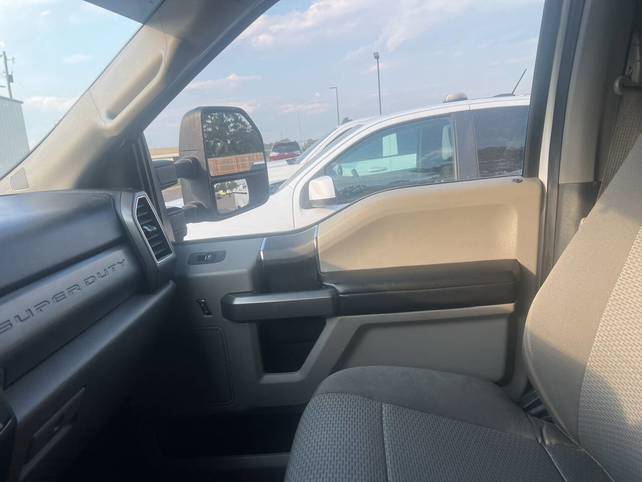 Used 2019 Ford F350 XLT w/ XLT Value Package image 26