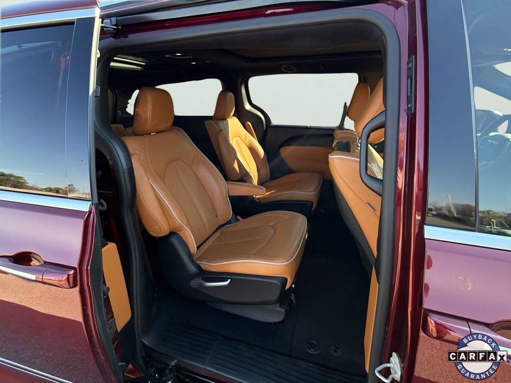 Used 2021 Chrysler Pacifica Pinnacle image 10