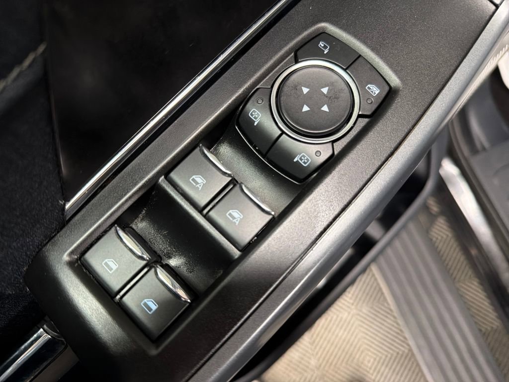 Used 2022 Ford F150 Lariat w/ Equipment Group 502A High image 17