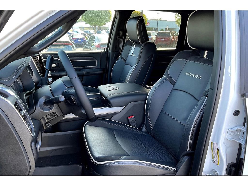 New 2025 RAM 2500 Laramie w/ Sport Appearance Package image 9