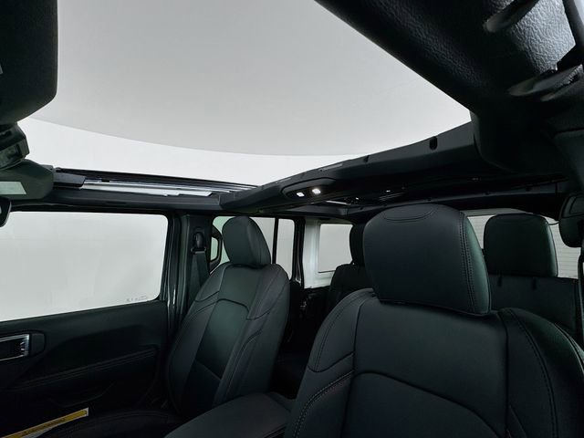 New 2026 Jeep Wrangler Unlimited Sahara image 25