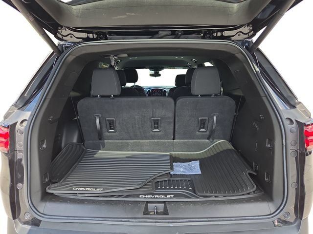 Used 2023 Chevrolet Traverse LT AWD/4WD image 19