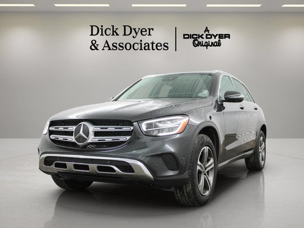 Used 2022 Mercedes-Benz GLC 300 image 5