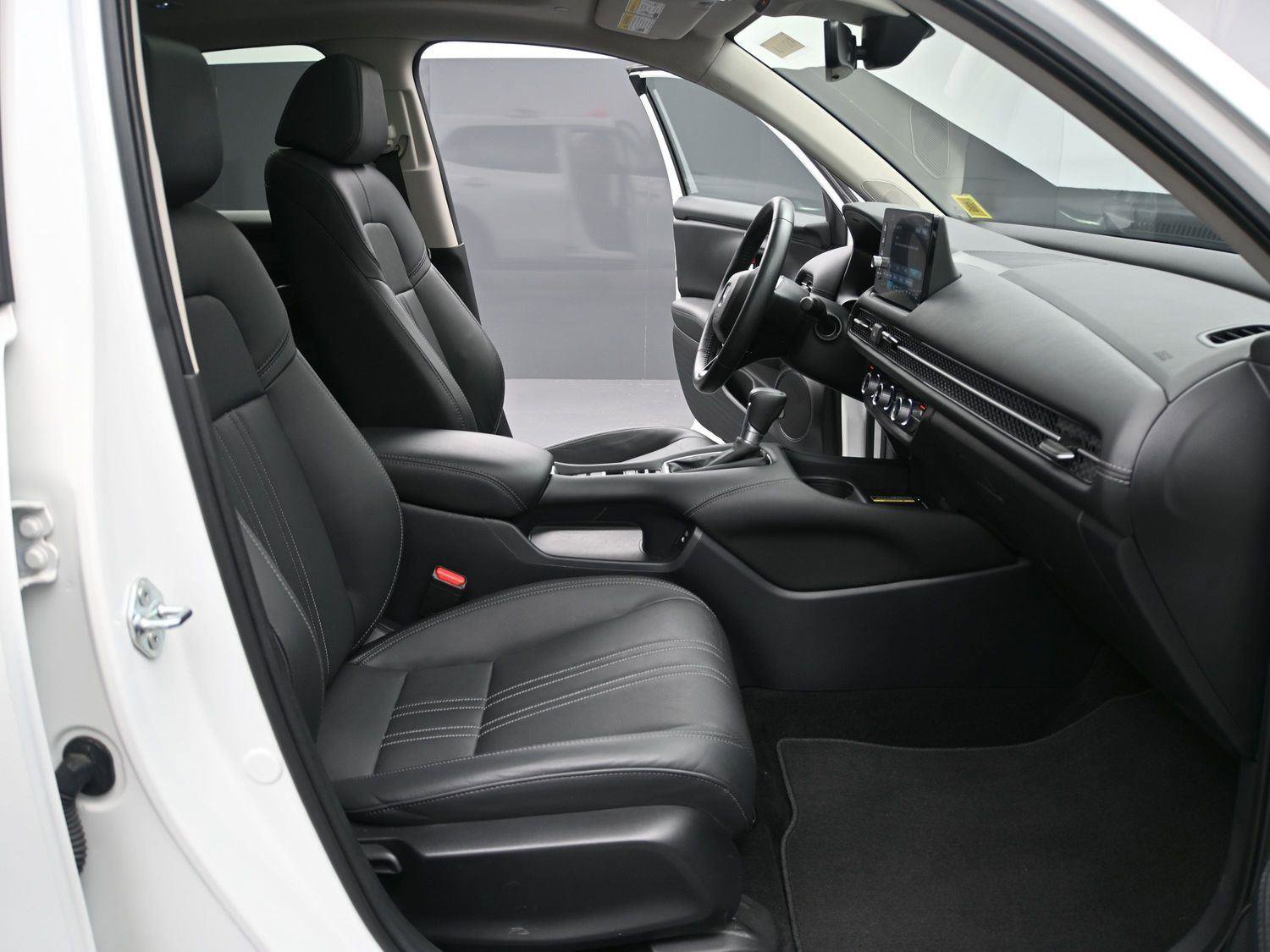 Used 2024 Honda HR-V EX-L image 18