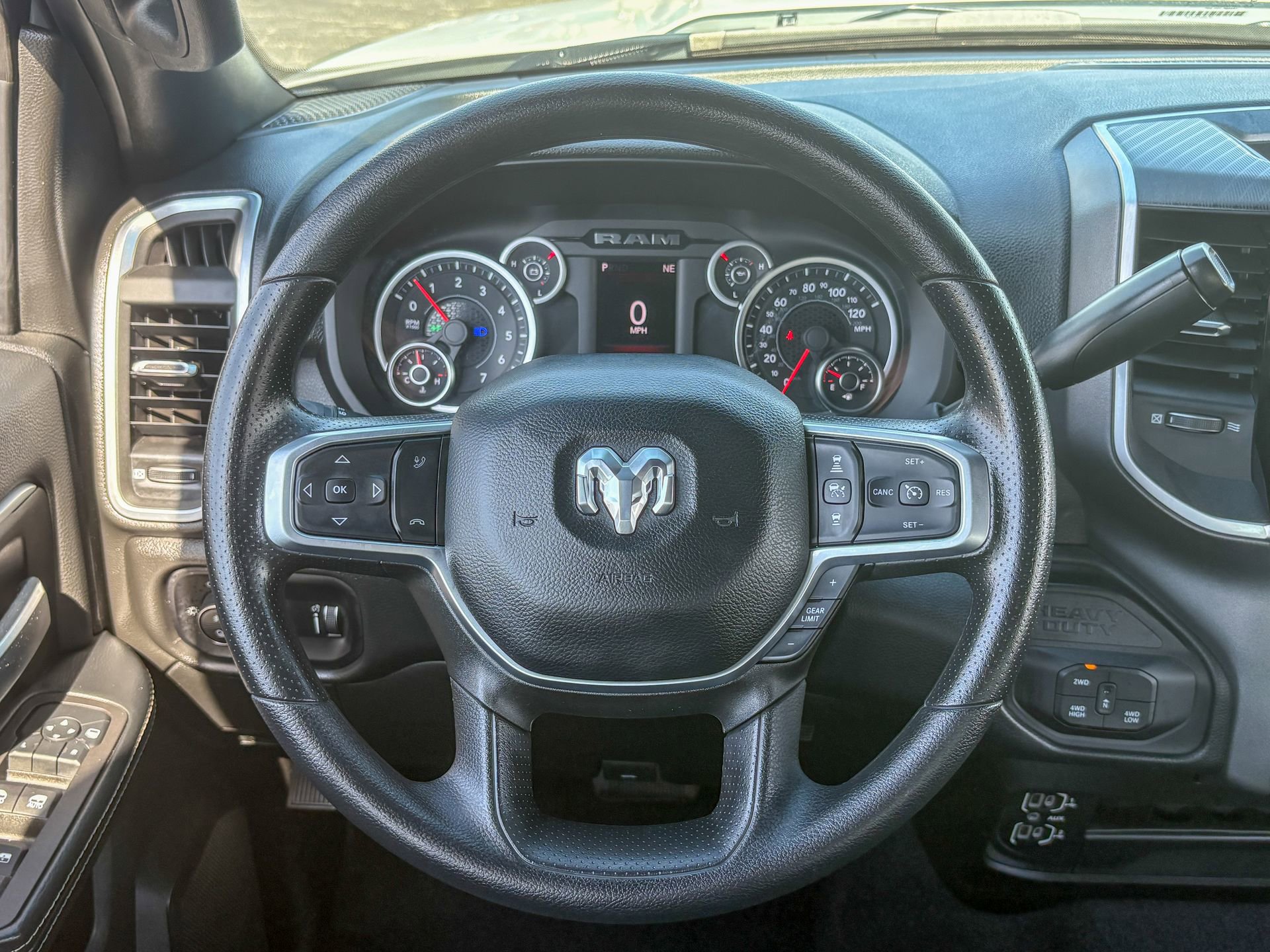 Used 2025 RAM 2500 Big Horn image 27