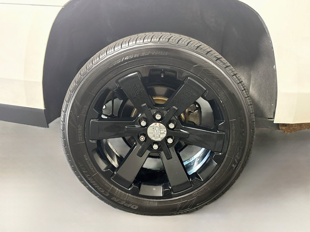 Used 2019 Cadillac Escalade Platinum AWD/4WD image 32