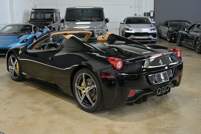 Used 2013 Ferrari 458 Spider RWD image 3