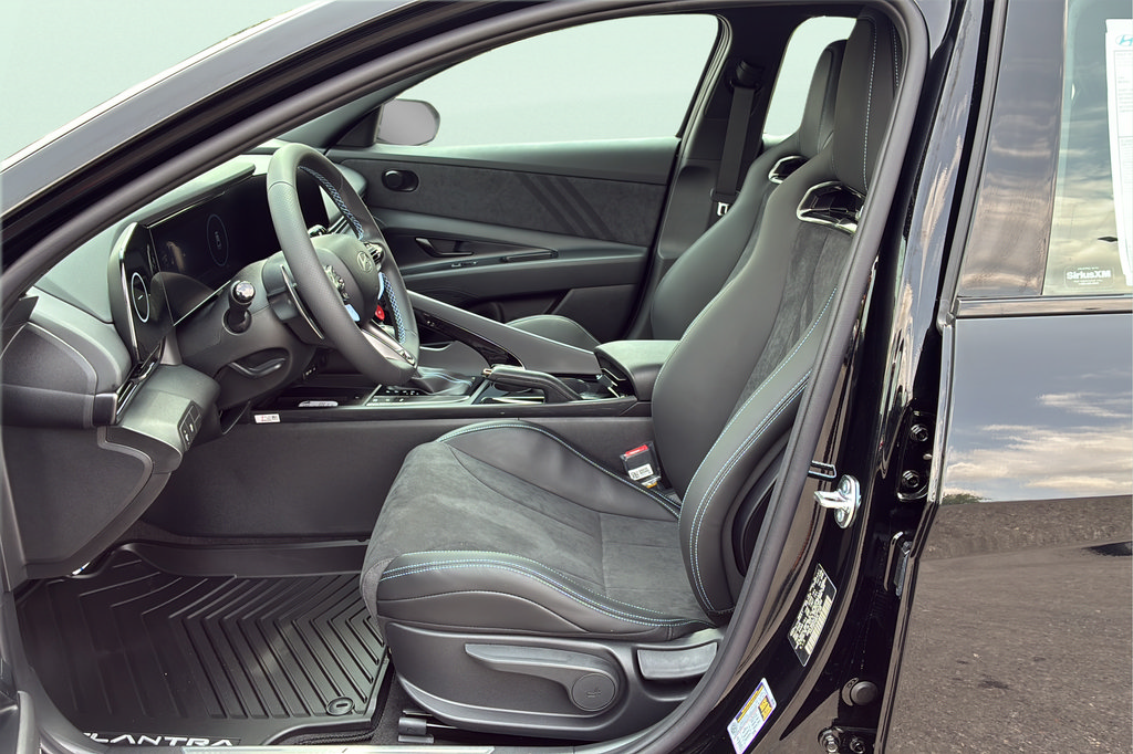 New 2026 Hyundai Elantra N FWD image 12