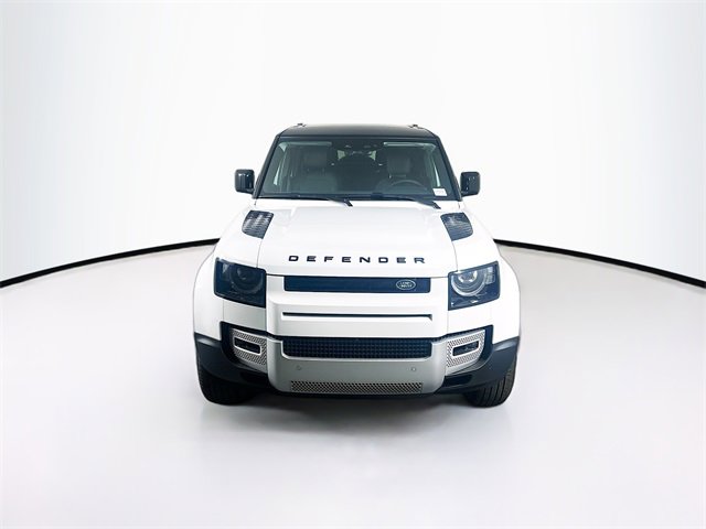 Used 2025 Land Rover Defender 130 S image 2